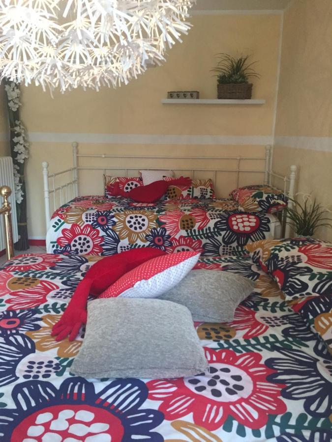 Petit Bijou Apartment Варена Екстериор снимка
