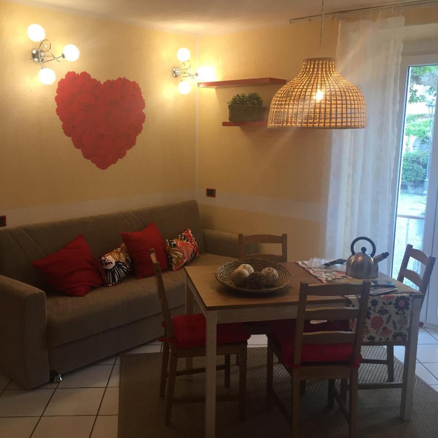 Petit Bijou Apartment Варена Екстериор снимка