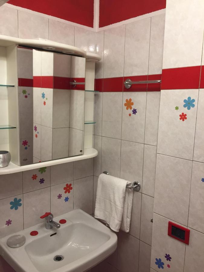 Petit Bijou Apartment Варена Екстериор снимка