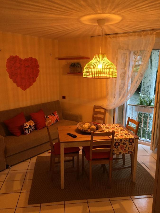 Petit Bijou Apartment Варена Екстериор снимка